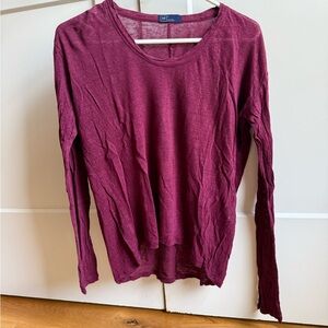 GAP Women's Long Sleeve  Linen Maroon Top